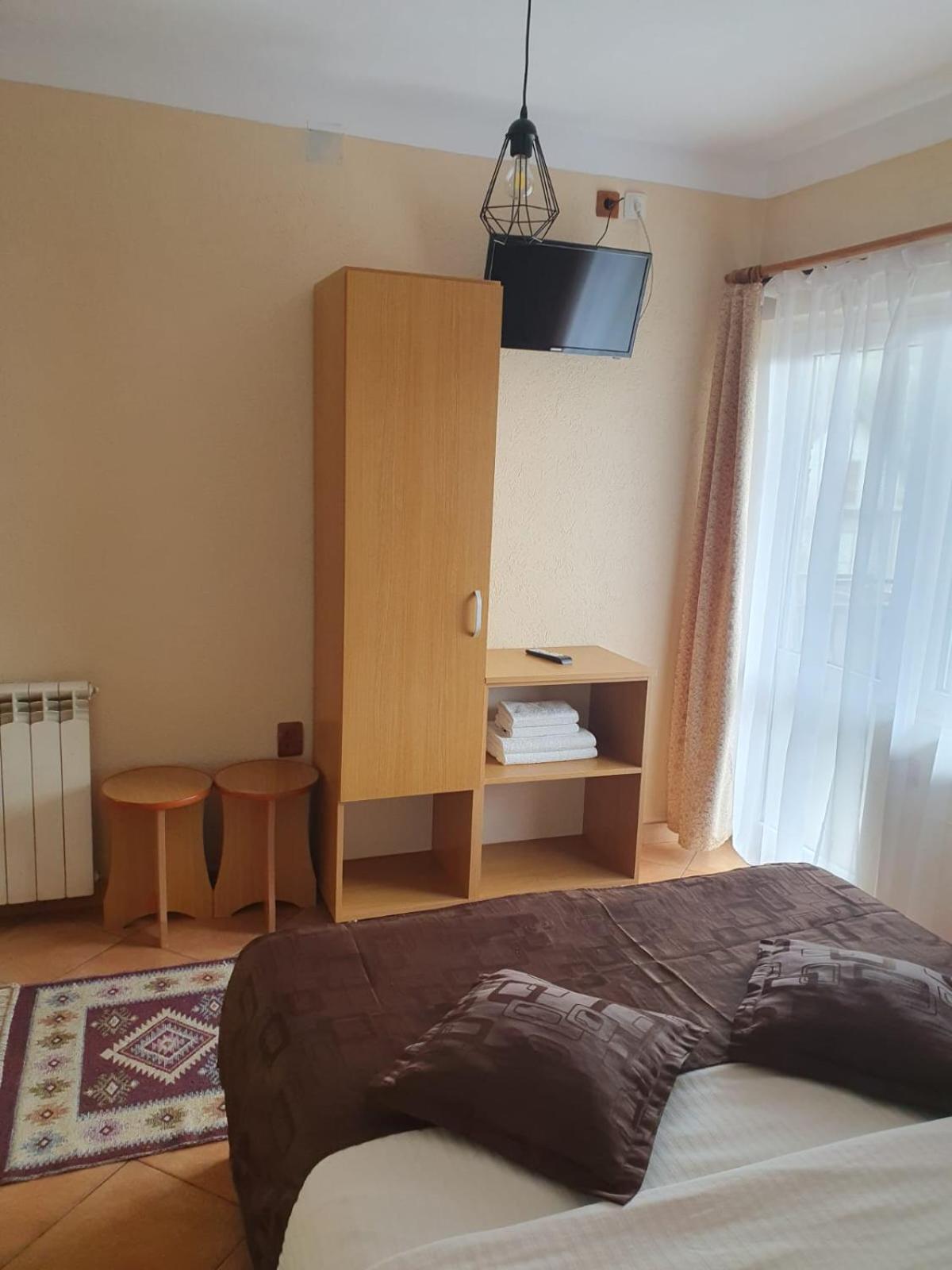 Farm stay Pensiunea Dandu *