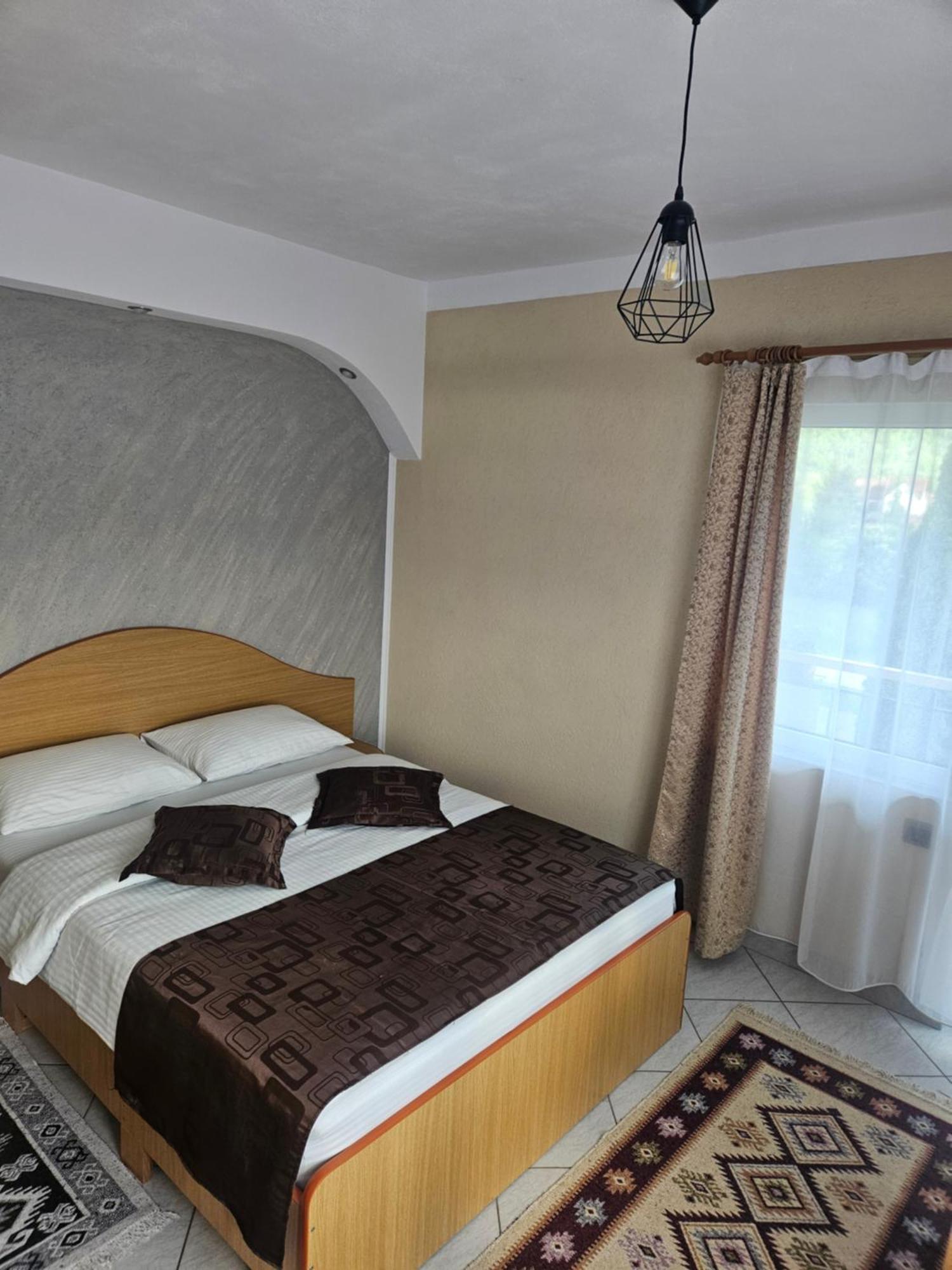 Farm stay Pensiunea Dandu