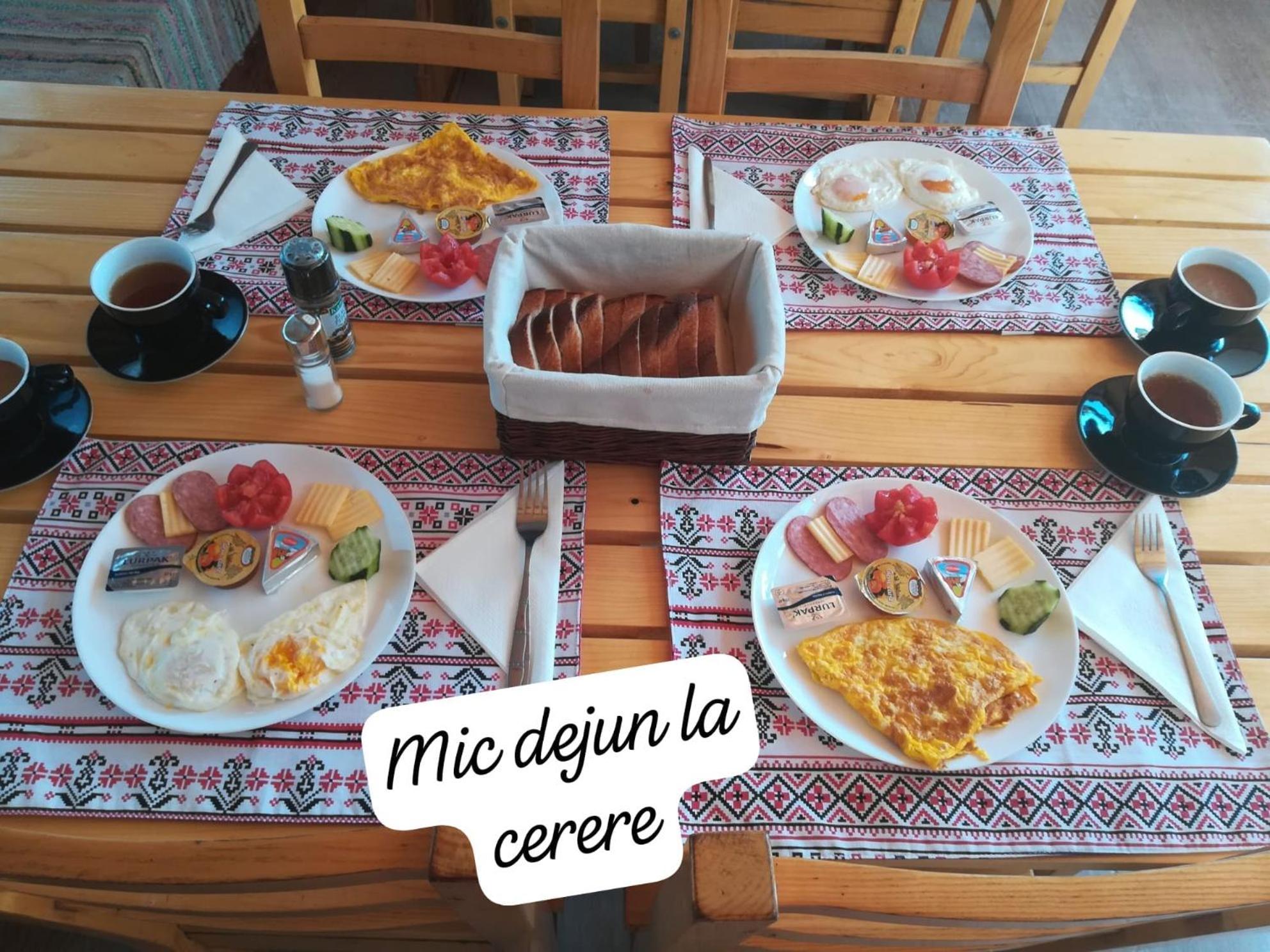Pensiunea Dandu * Corbeni