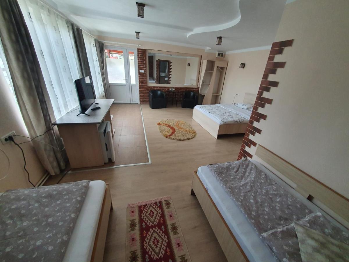 Pensiunea Dandu Farm stay